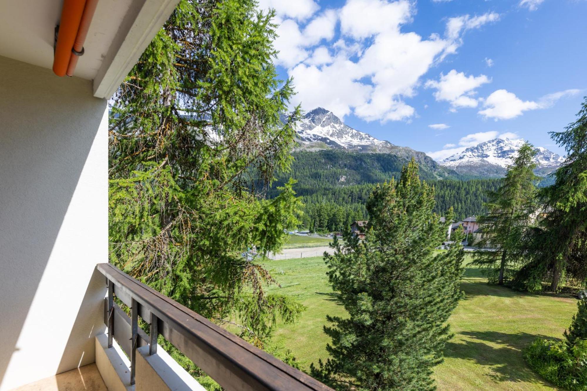 Cosy Apartment Facing Piz Rosatsch Saint-Moritz Dış mekan fotoğraf
